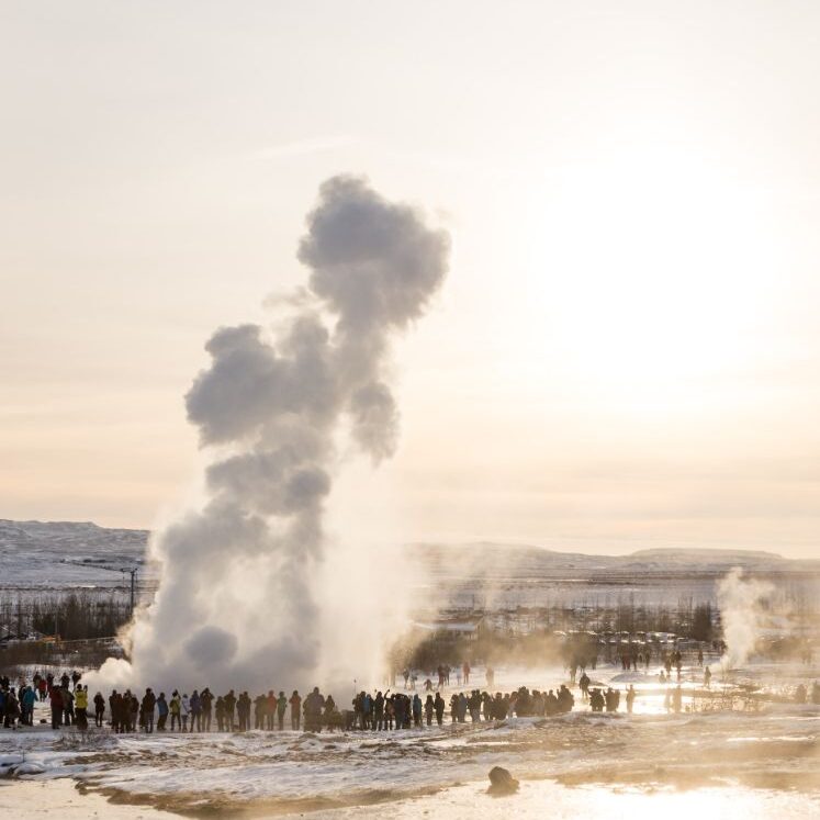 where does the heat for geothermal energy come from